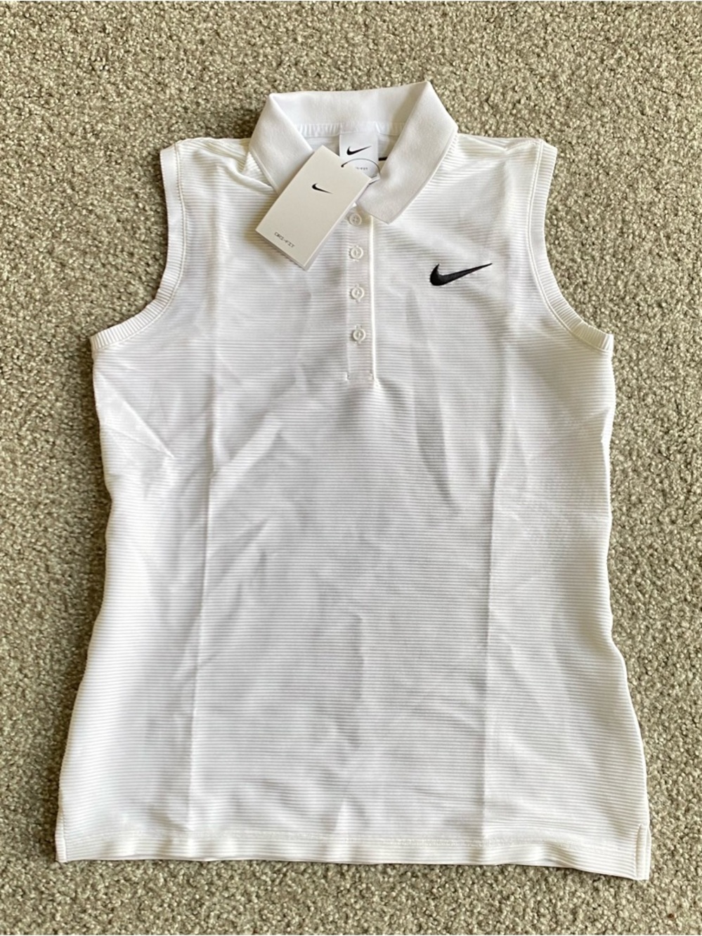 Nike Women’s Dri-Fit Victory Sleeveless Golf Polo